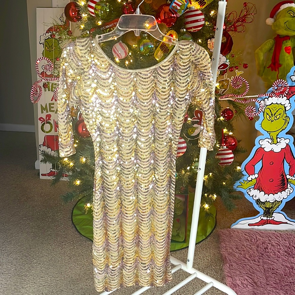A great shimmery dress, perfect for the New Year!